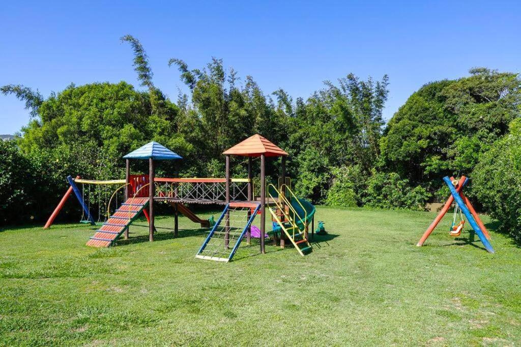 Apartamento Costao Das Gaivotas - Praia Do Santinho - Ingleses - Флорианополис Экстерьер фото